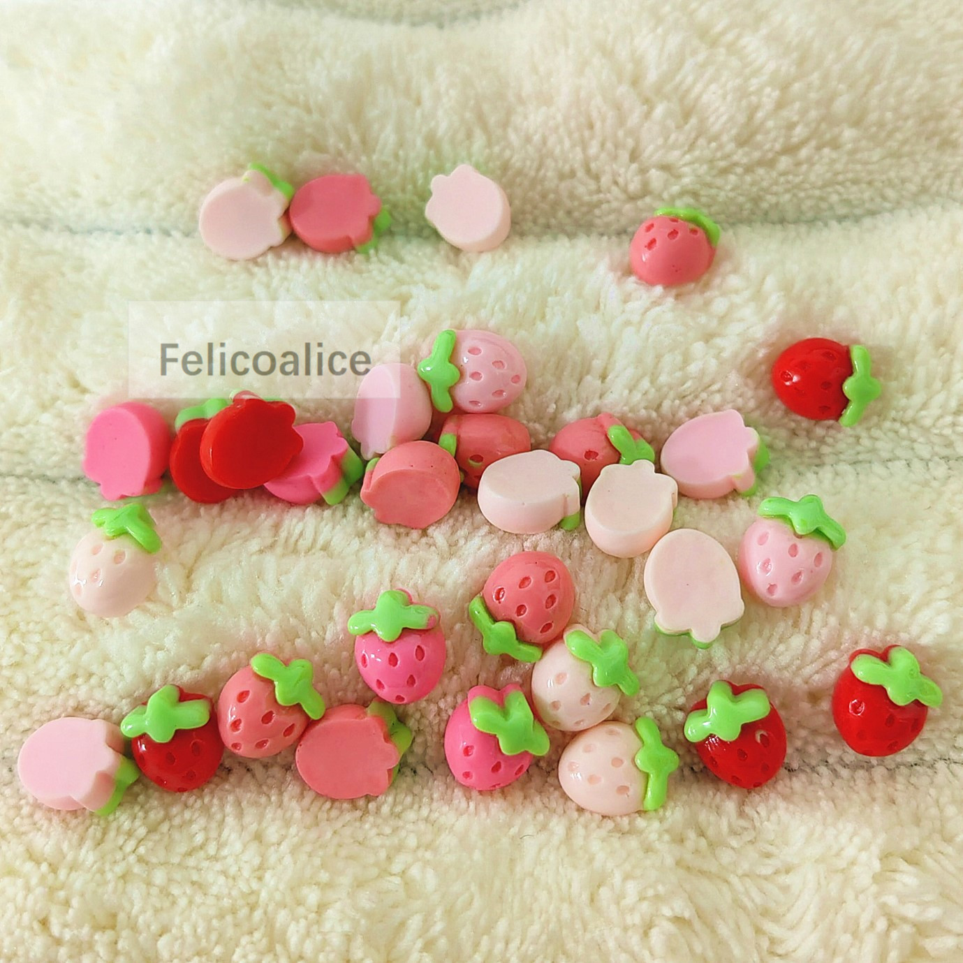 30Pcs 새로운 귀여운 수지 미니 작은 딸기 꽃 플랫 - Flower Preservation Resin 리뷰 및 가격